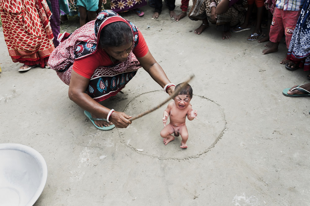 Bede Community Of Bangladesh: Photo Series By Farida Alam