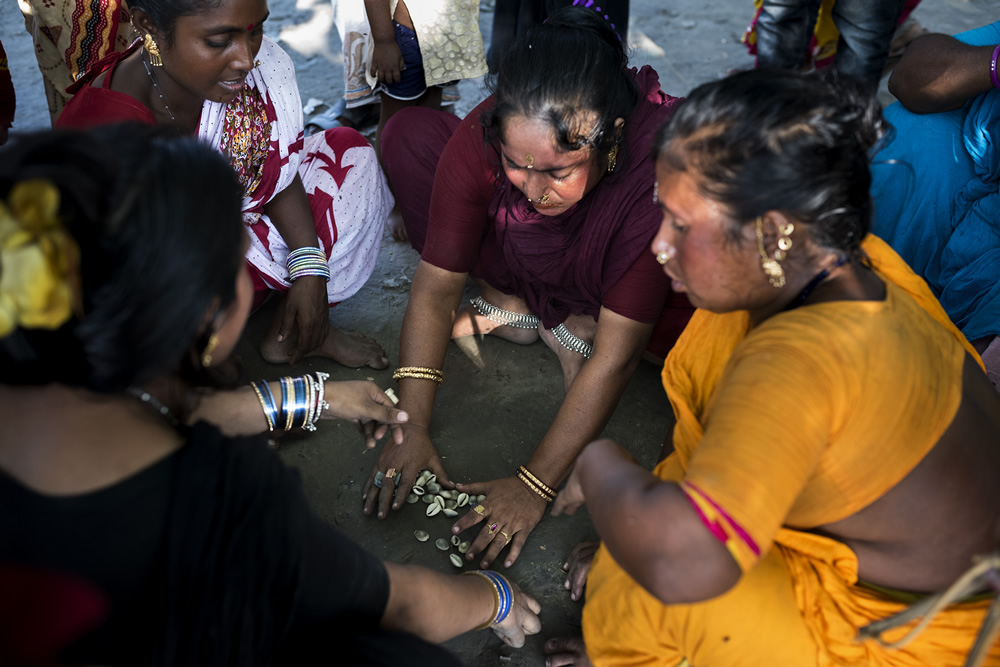 Bede Community Of Bangladesh: Photo Series By Farida Alam