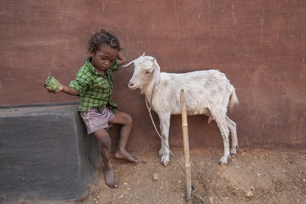 Expression of Childhood: Beautiful Photo Series By Gourab Guha