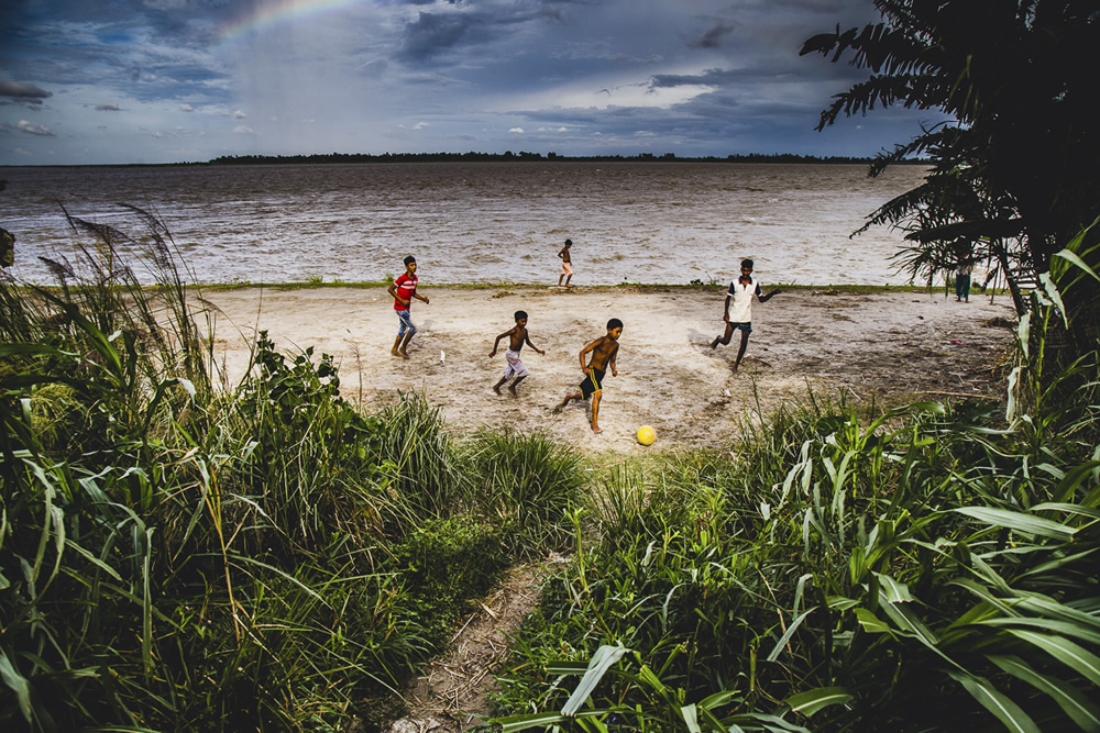 Visuals Of Delta By Bangladeshi Photographer Enamur Reza