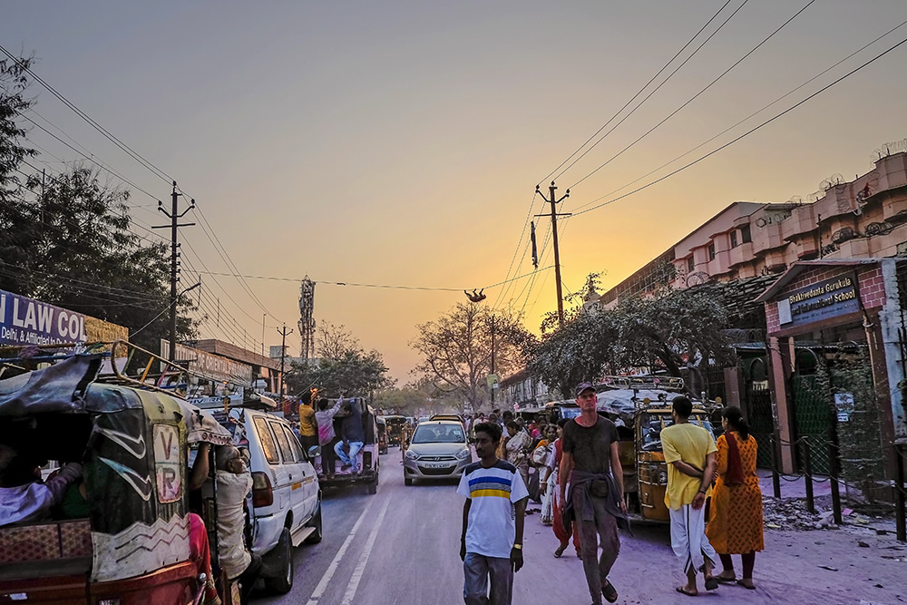 Haridwar – The Gateway to the Gods By Amlan Sanyal