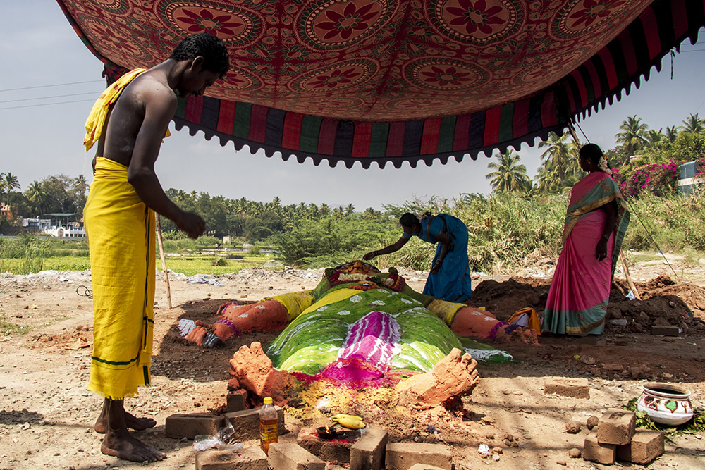 Mahasivaratri Of Kaveripattinam: Photo Series By Keerthivasan Nadarajan