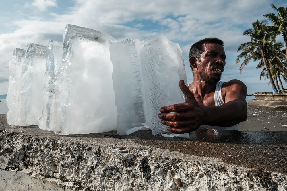 My Personal Best: Filipino Street Photographer Dino Santos