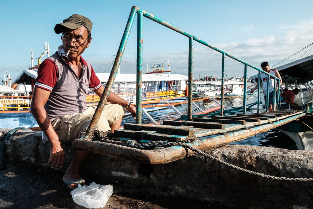 My Personal Best: Filipino Street Photographer Dino Santos