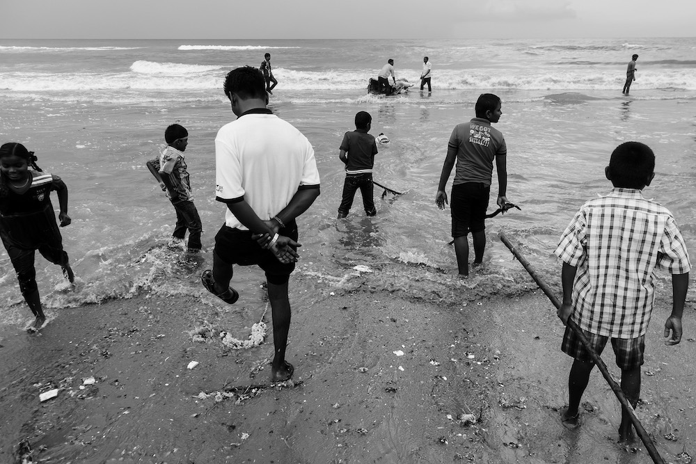 Marina Beach: Street Photography Series By Mahesh Balasubramanian