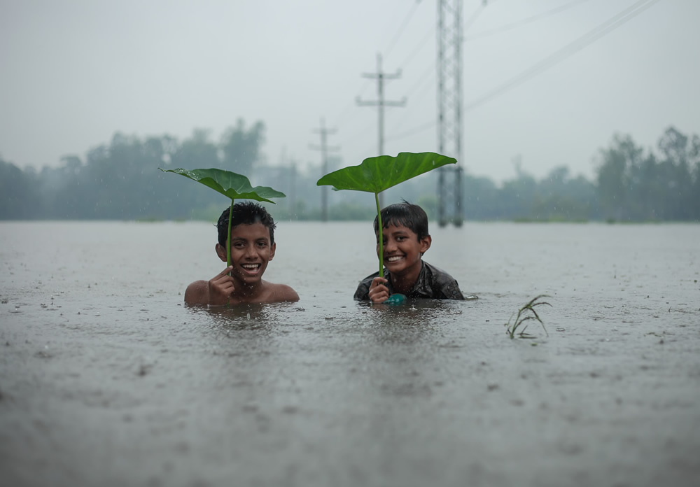 Best Photographs Of The Through The Lens Bangladesh (TTL)