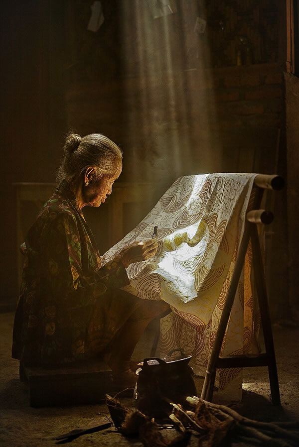 Batik- The Best Photos of Women