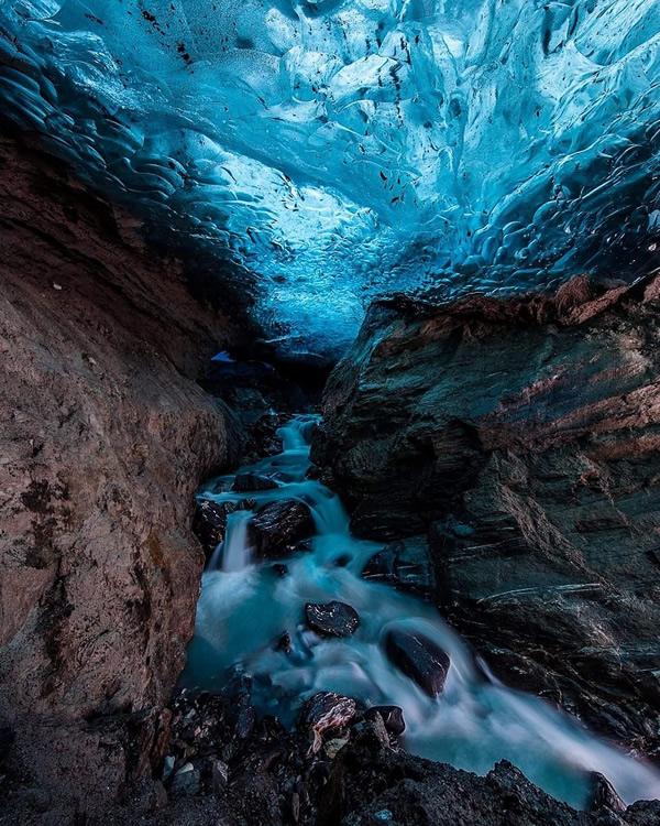 Ice Tunnel