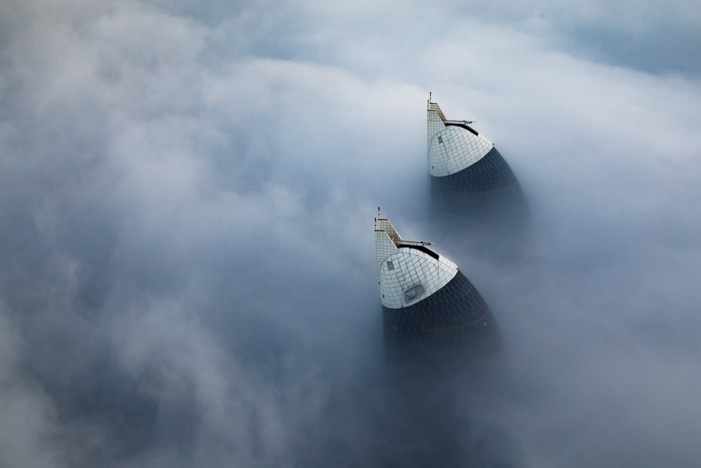 Fog Cover, Dubai