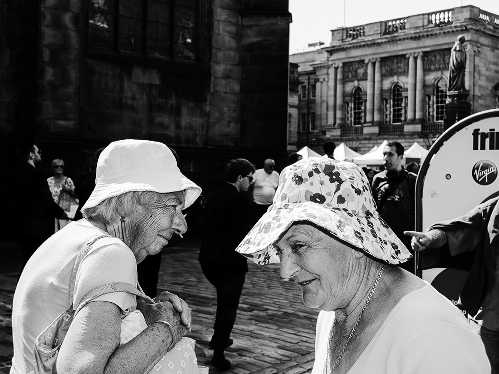 My Personal Best: Romanian Street Photographer Lucian Zamfir