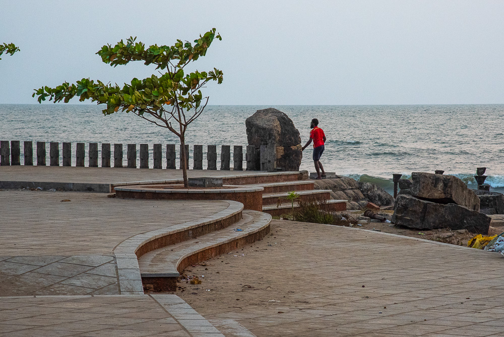 Break the Chain - Life at Kozhikode Beach in the Time of Corona