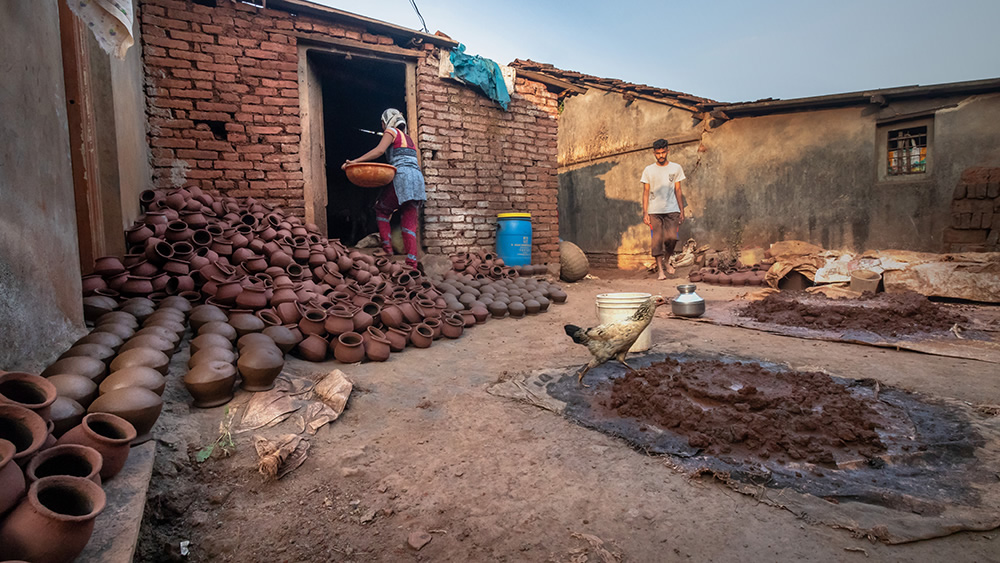 Summer Calling: Pottery Village In India By Chetan Kotak