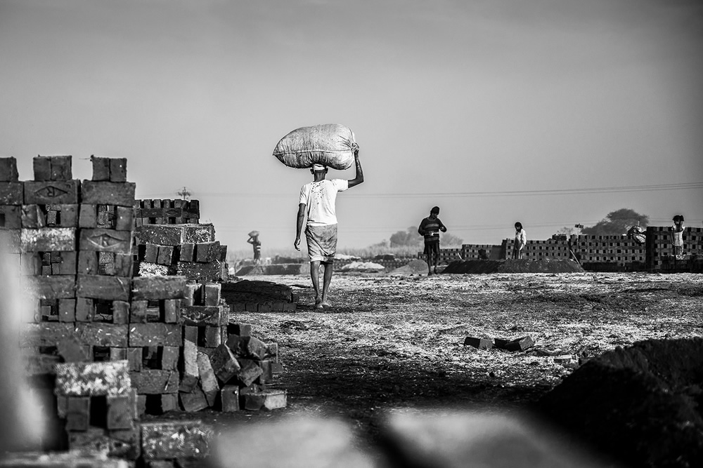 Brick Factory: Photo Story by As Dnyaneshwar Vaidya