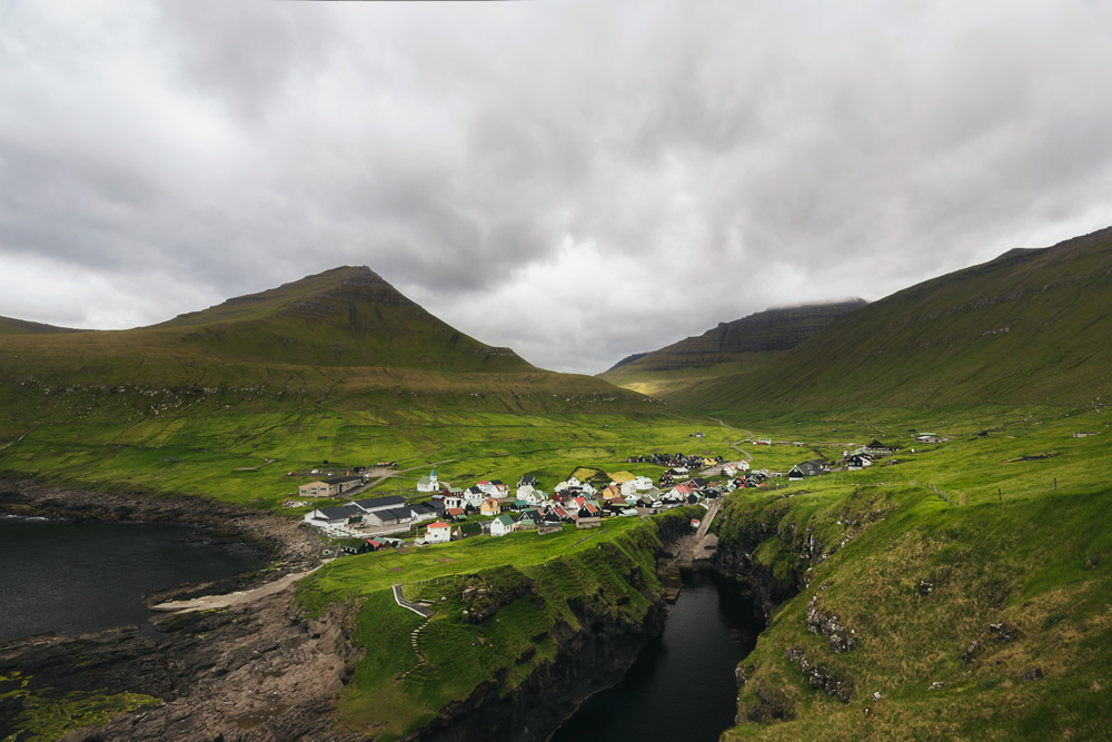 Faroe Islands: Beautiful Landscape Photography by Sebastian Holmer