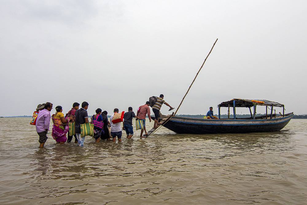 Life by the River Ganges by Arka Ghosh