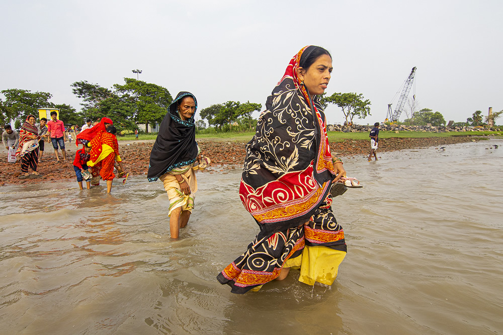 Life by the River Ganges by Arka Ghosh