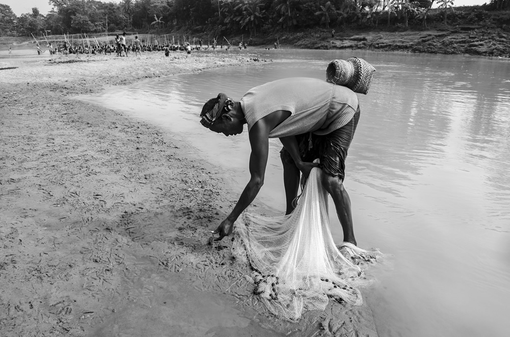 Polo Bawa: Traditional Fishing Festival in Bangladesh by Ayman Nakib