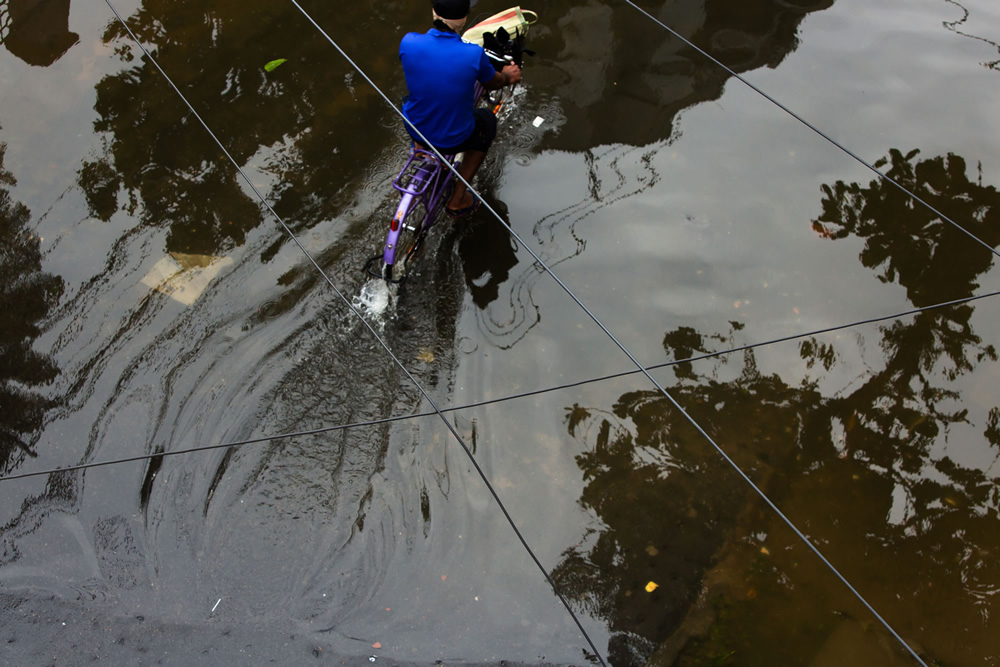 Shadows Remain Dark: Cyclone Amphan By Bilwanath Chatterjee