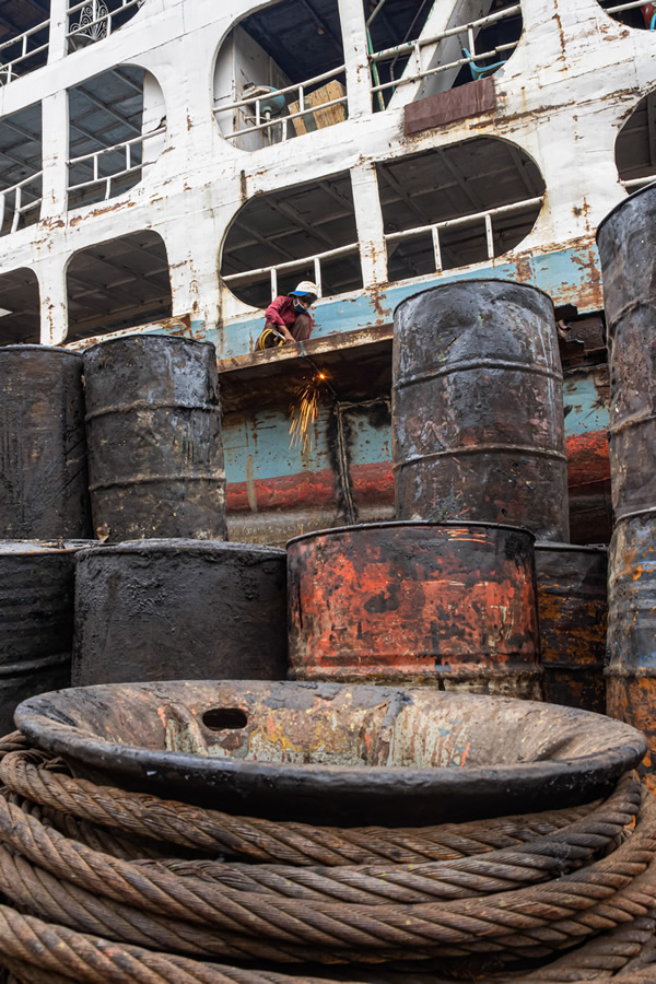 Dhaka Dockyard: Tale of a Slagged Land in the City by Saiful Islam