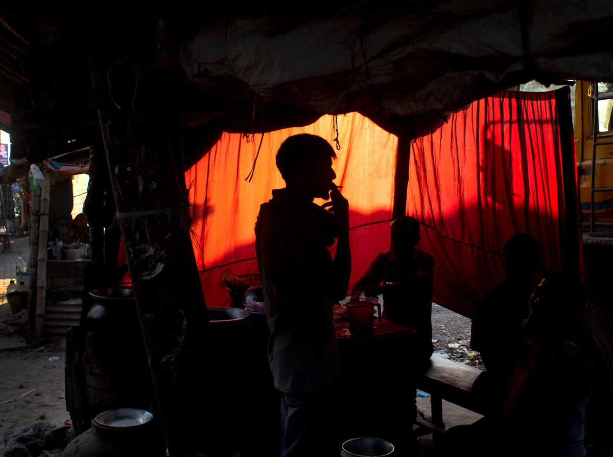 Beautiful Light & Shadows In Streets By Ab Rashid