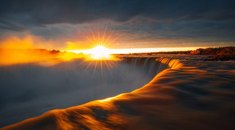 Niagara Falls In Winter: Beautiful Landscapes By Kai Yan