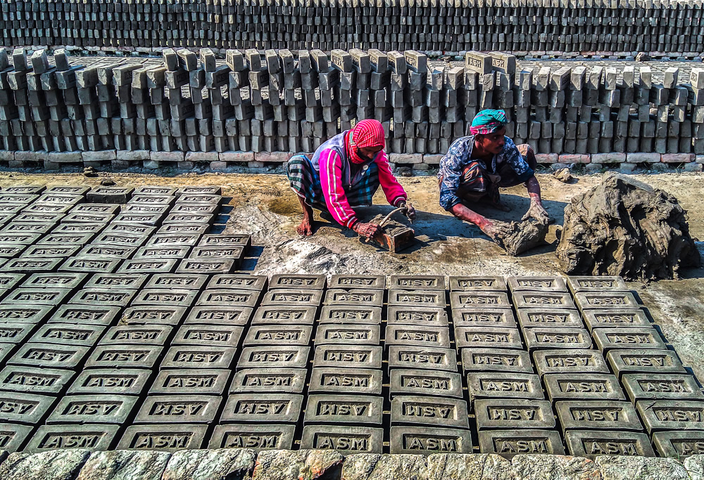 Colorless Lives Around The Brick Factories: Photo Story By Ehsanul Siddiq Aranya