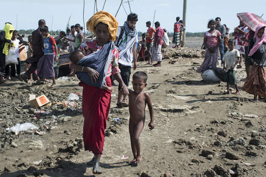 Rohingya Exodus: Photo Series By Moin Chowdhury