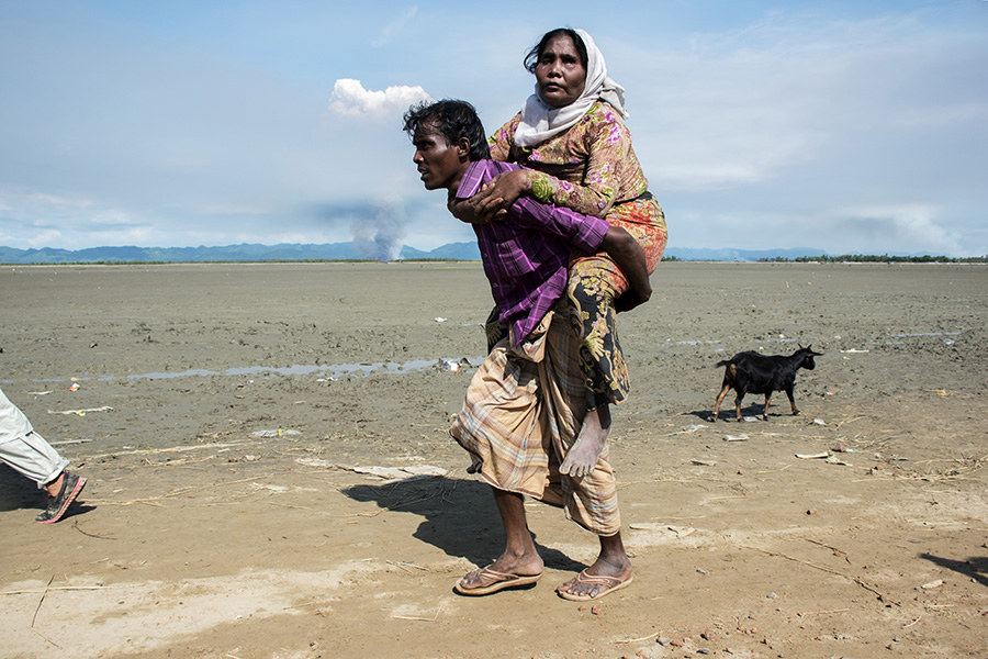 Rohingya Exodus: Photo Series By Moin Chowdhury