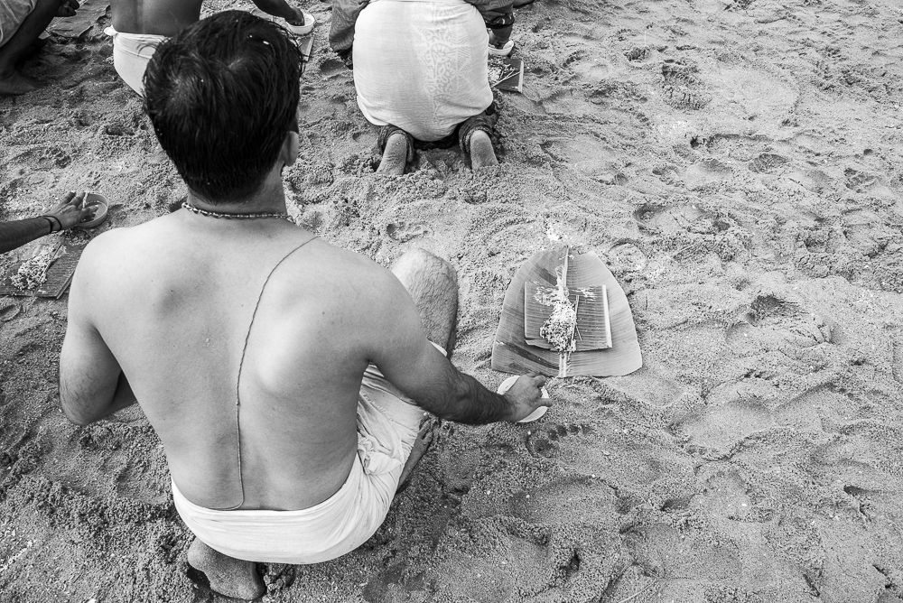 For The Manes: Karkidaka Vavu Bali at Varkkal Beach, Kozhikode