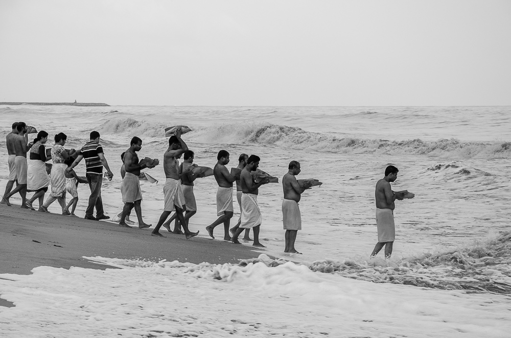 For The Manes: Karkidaka Vavu Bali at Varkkal Beach, Kozhikode