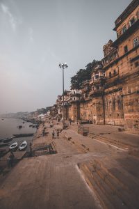 Kashi by As Dnyaneshwar Vaidya