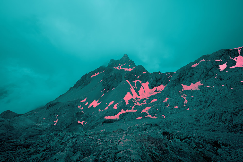 Firn: Yulong Snow Mountains Stunningly Captured By Jonas Daley