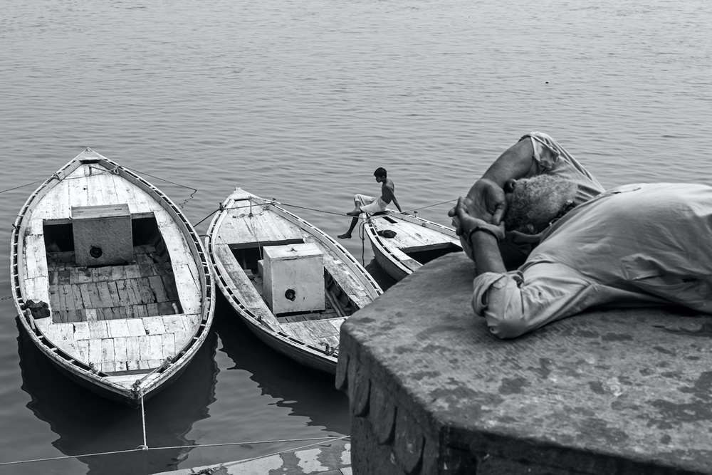 Ghats Of Varanasi: Photo Series By Mahesh Balasubramanian