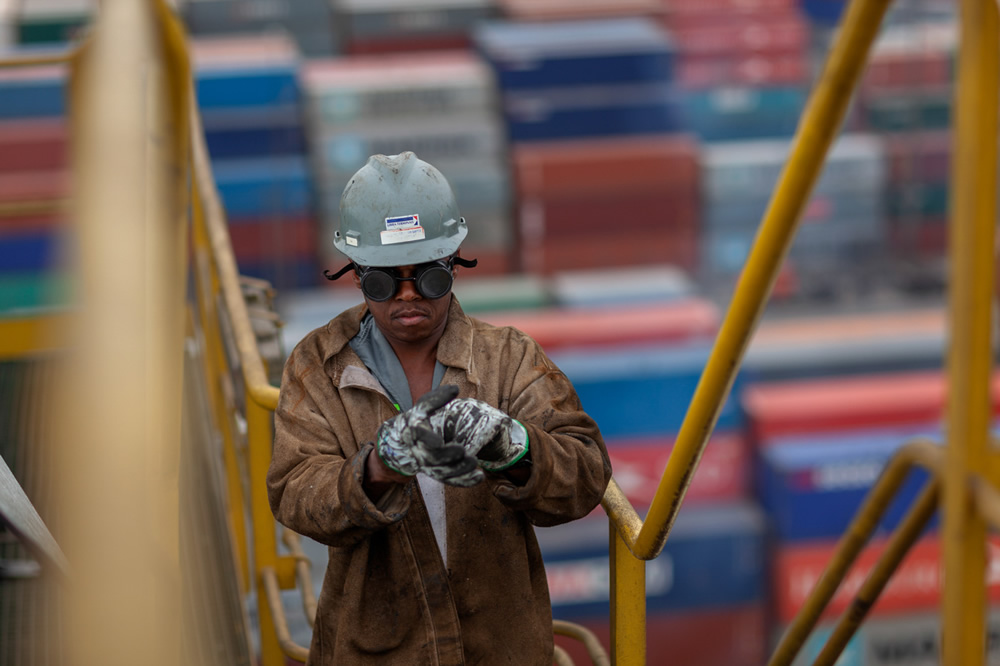 The Port Of Santos, Brazil: Photo Series By Renato Stockler