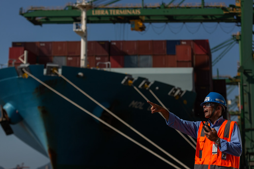 The Port Of Santos, Brazil: Photo Series By Renato Stockler