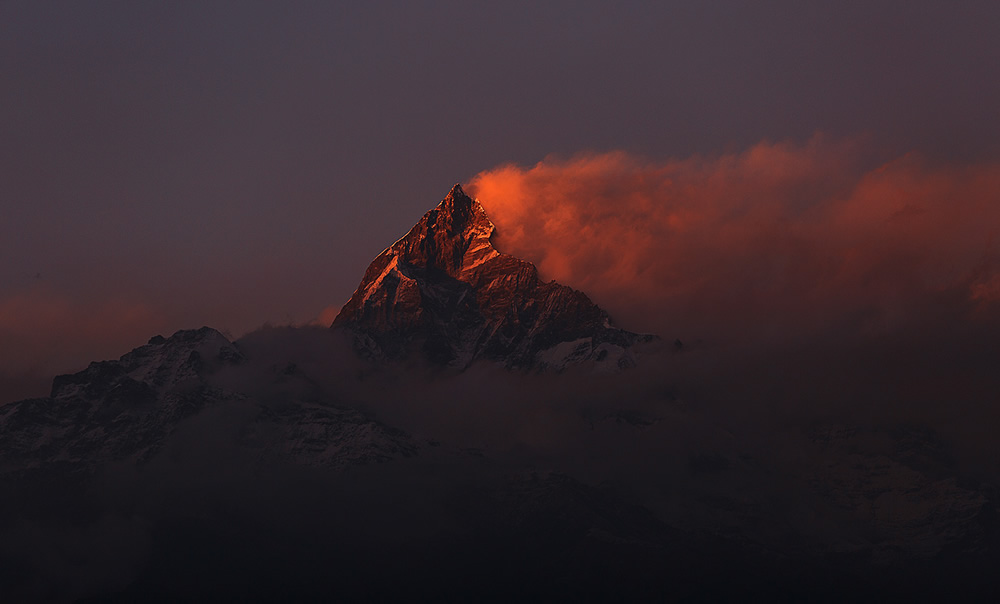 Mountains in Nepal: Beautiful Himalayan Landscapes By Erika Parfenova