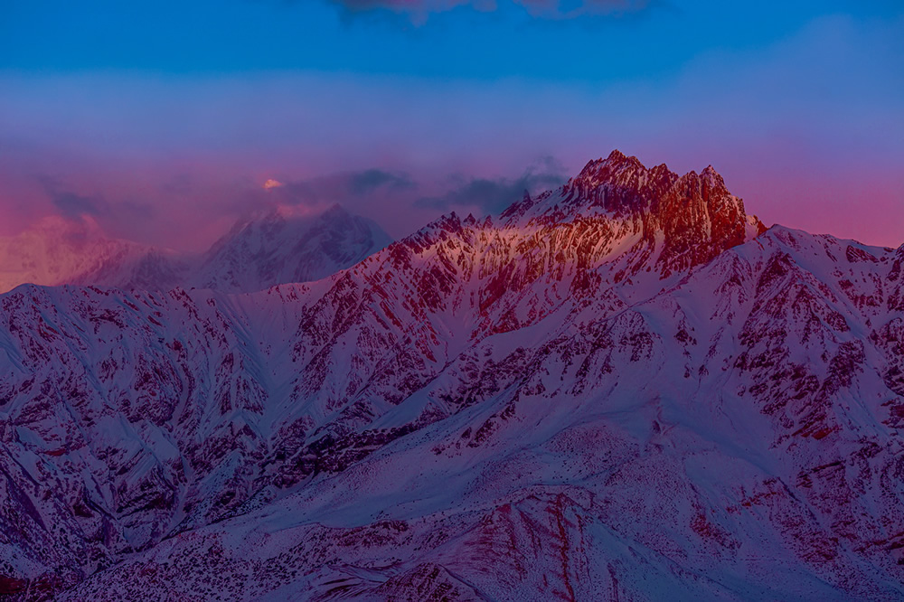 Mountains in Nepal: Beautiful Himalayan Landscapes By Erika Parfenova