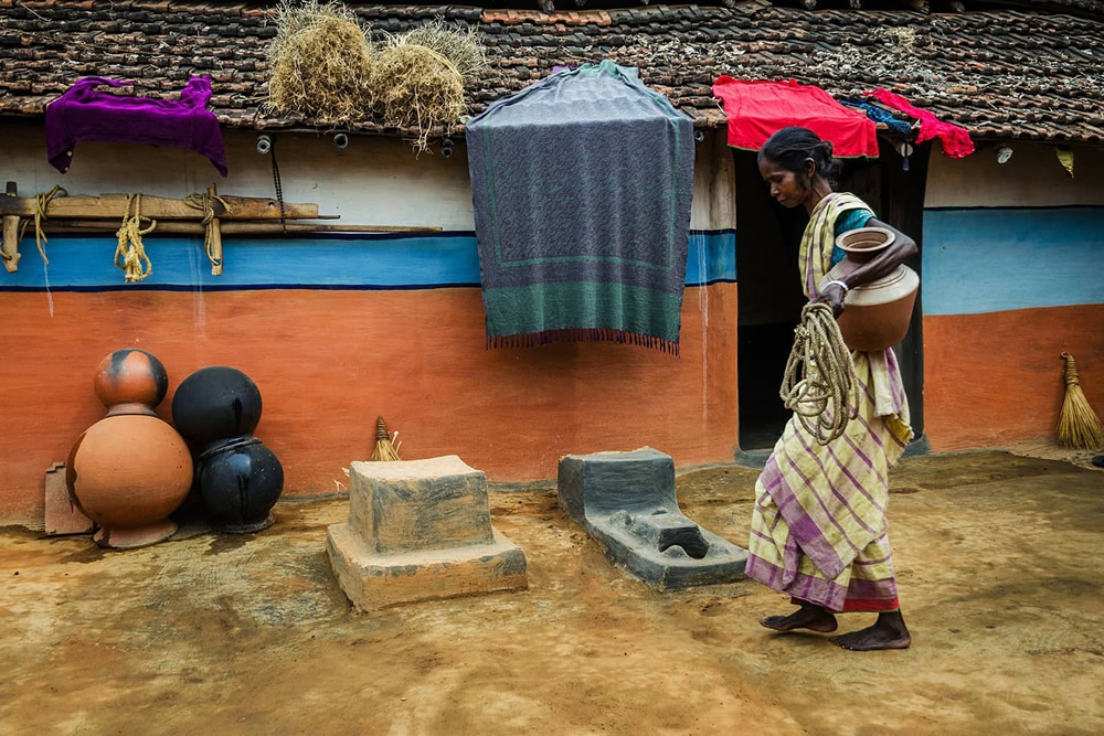 Wall Paintings Of Bengal: Beautiful Photo Series By Saumalya Ghosh