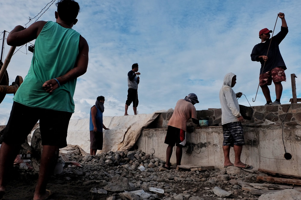 My Personal Best: Filipino Street & Documentary Photographer Don Mercs