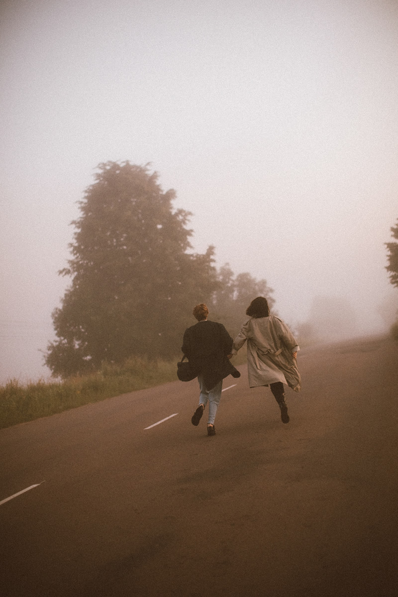 Love 90's: Beautiful Couple Series By Marta Syrko