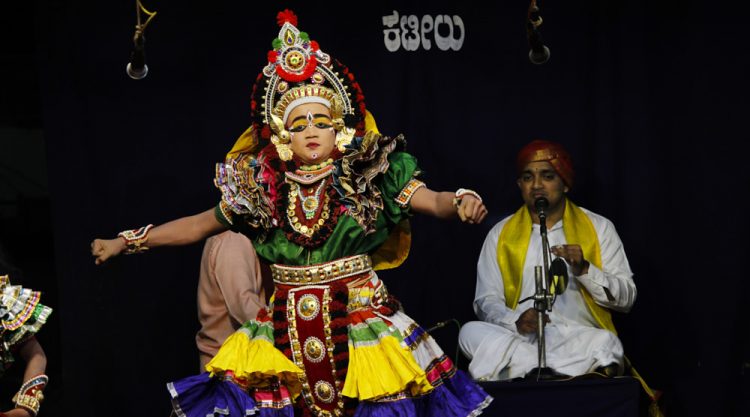 The Yakshagana Artist - A Photo Essay By Paisa Dheeraj