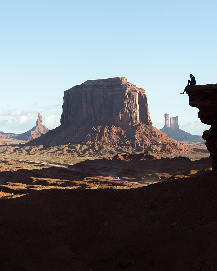 Monument Valley Sunrise - Monument Valley, USA