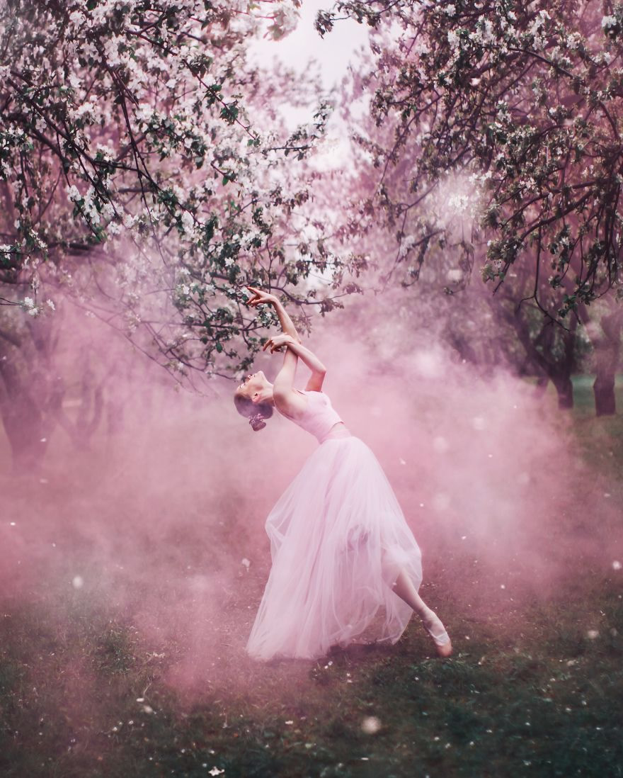 Photographer Kristina Makeeva Amazingly Captured Dancers Around The World