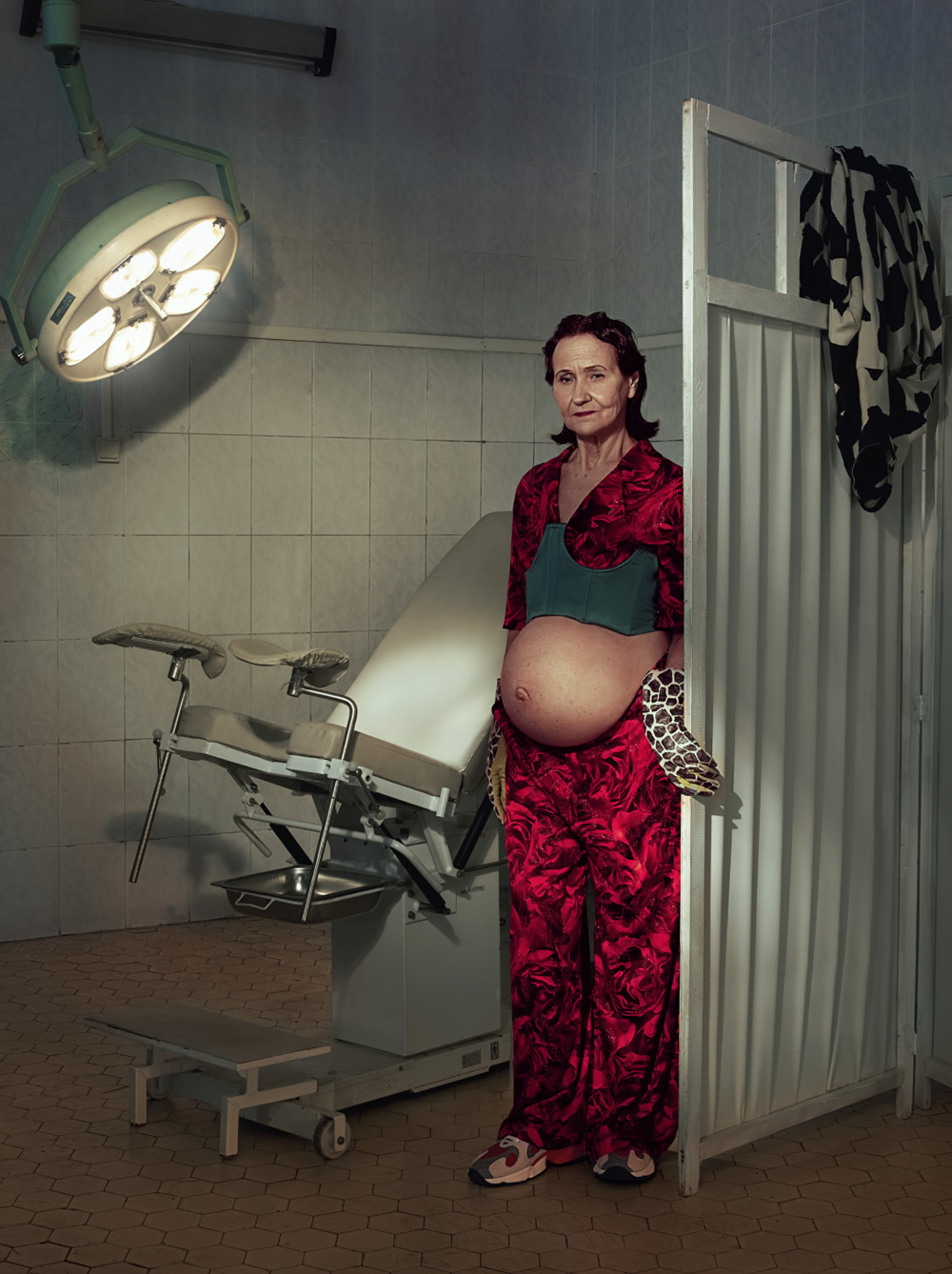 GRANDmothers: Society’s Pressure On Women To Become Mothers A Project By Anna Radchenko