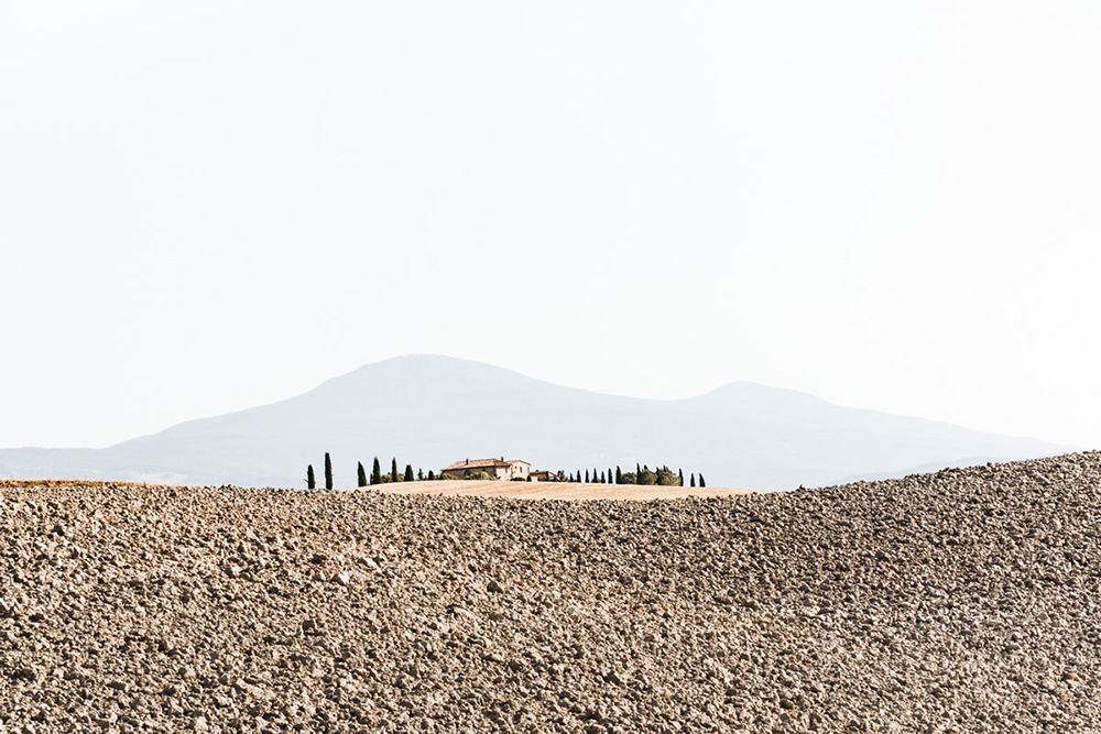 The Italian Desert: Minimalistic Tuscan Landscapes By Roland Kramer