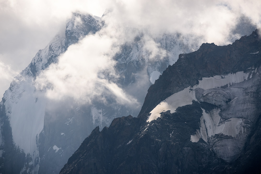 Chamonix: Beautiful Landscape Photography By Damien Guiot