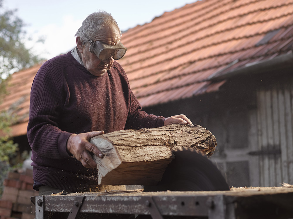 Boer Gerrit: The Last Farmer In Usselo Captured By Jeroen Nieuwhuis