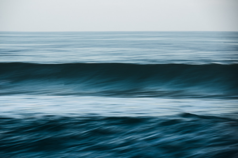 The Motion: The Flowing Waves Of The Atlantic Ocean By Roland Kramer