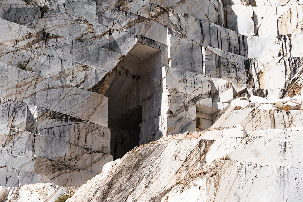 The Quarried: Marble Quarrying In Northern Tuscany By Roland Kramer