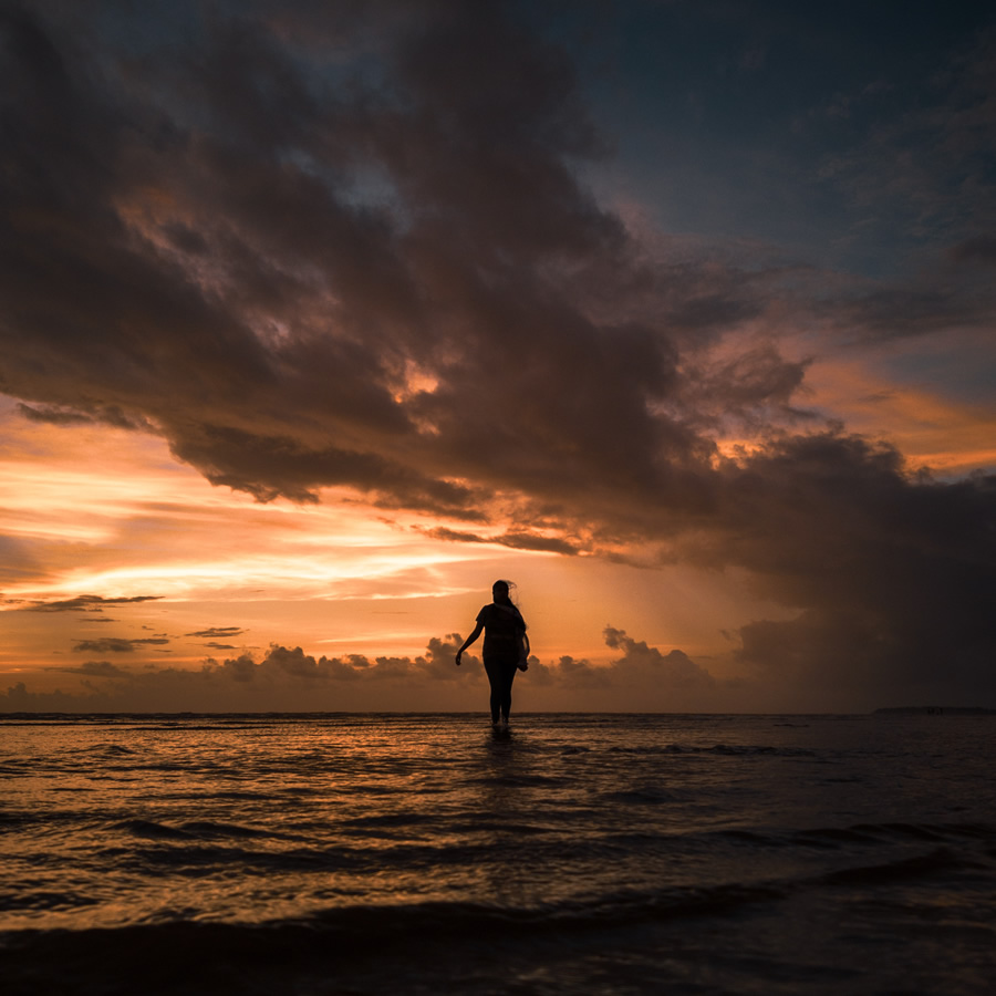 An Hour Of The Solace: Beautiful Silhouette Photography By Brijal Manohar Raut